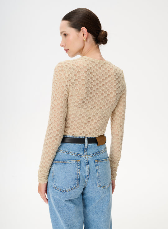 Longsleeve z elastycznej dzianiny ze strukturą w kolorze beżowym- Faro
