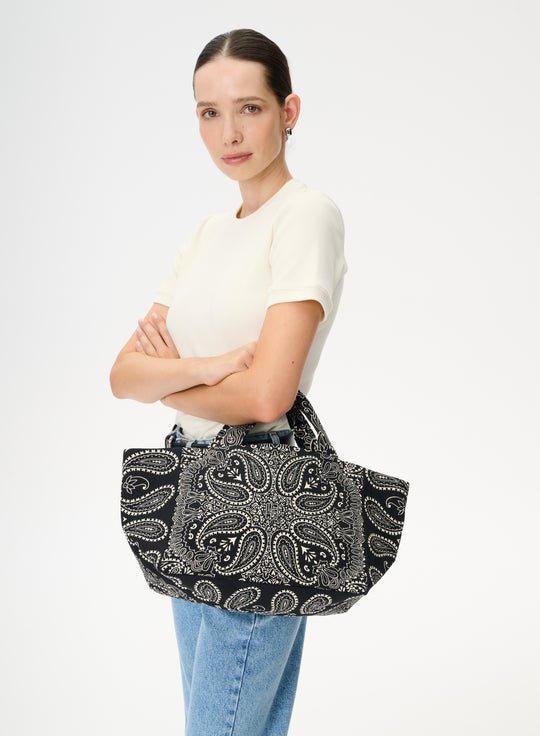 Torba mini typu shopper czarna z printem - Mia